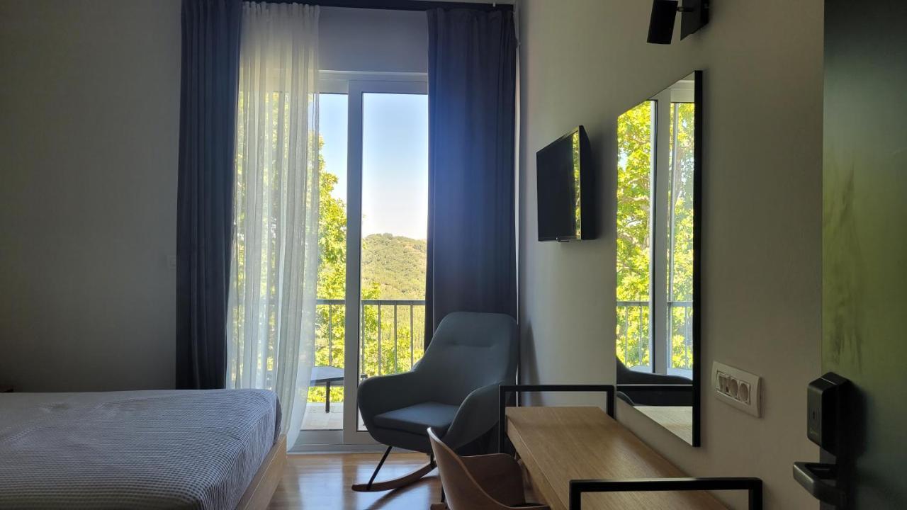 Theoxenia Hotel 안드리차이나 외부 사진