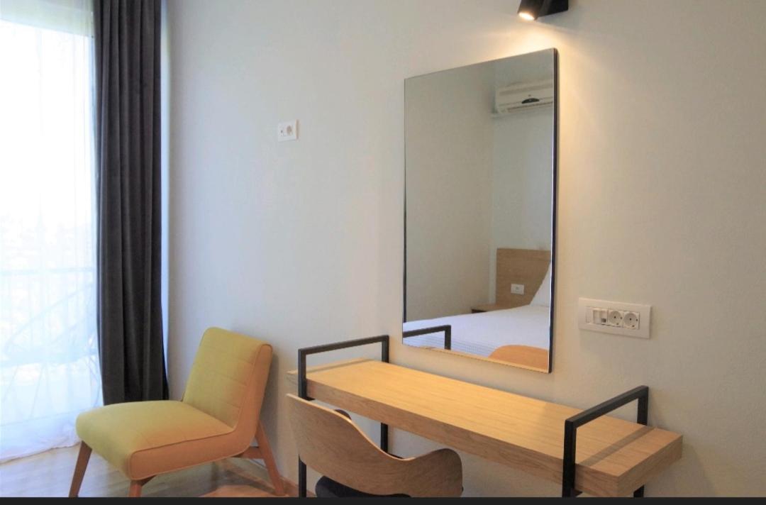 Theoxenia Hotel 안드리차이나 객실 사진
